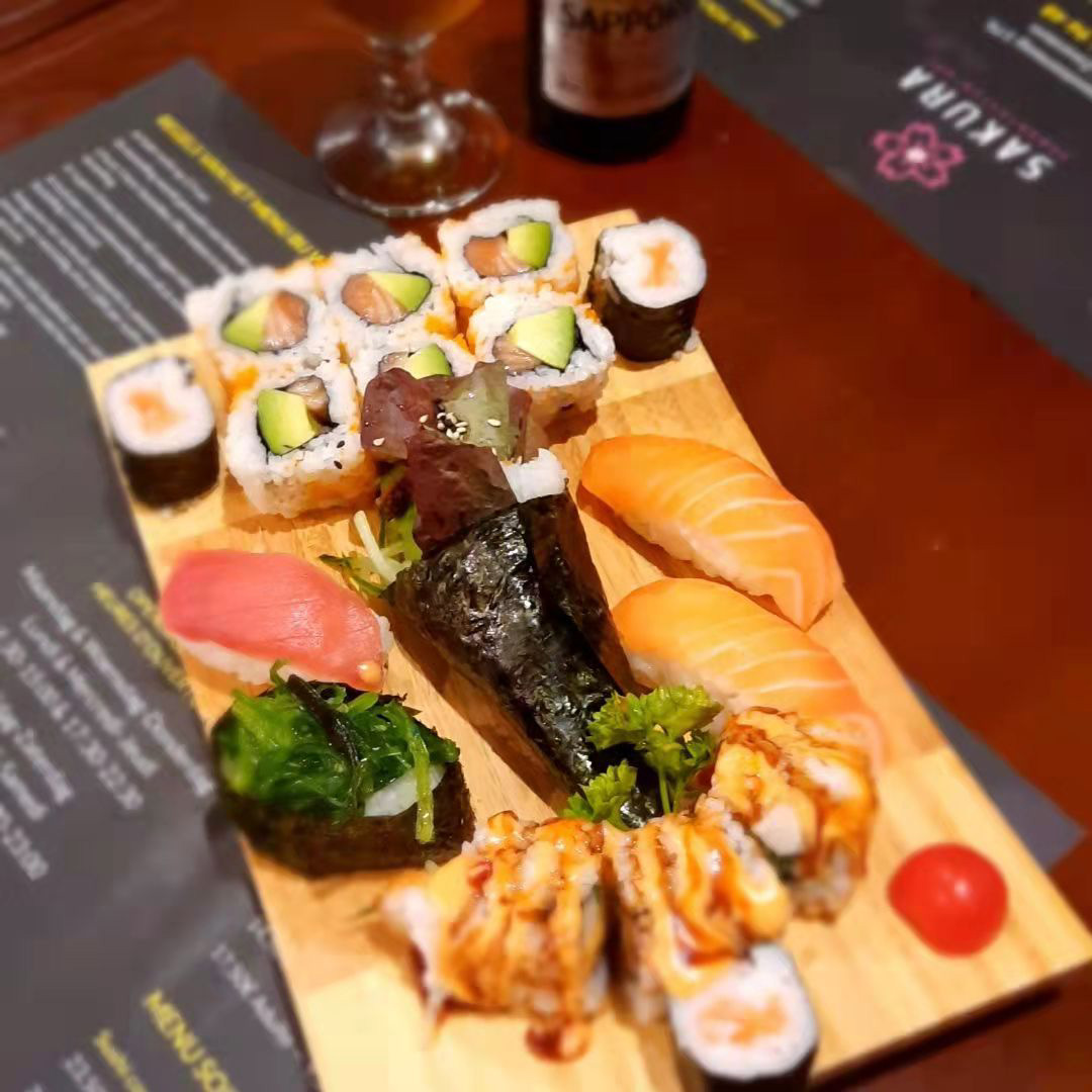 ALL-YOU-CAN-EAT SUSHI & GRILLS ALL-IN MENU & TAKEAWAY